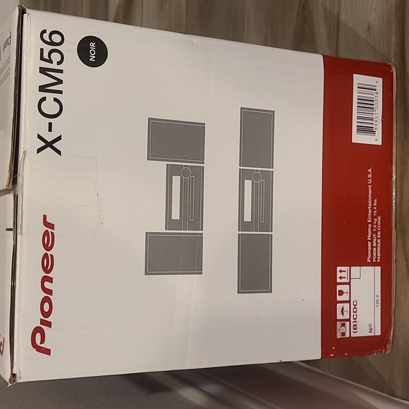 CD receiver sound system - Picture 4 of 6